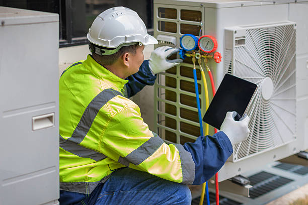 Professional Hvac Maintenance technician working in Grand Blanc, MI